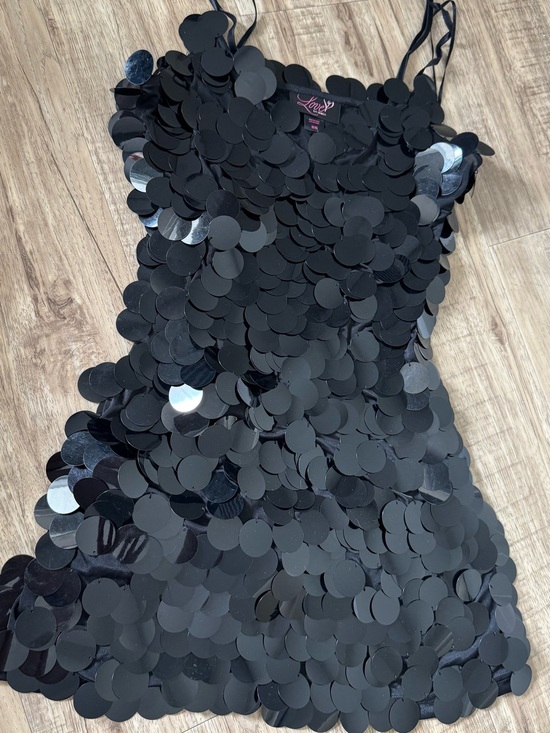 La SENZA Dresses & Skirts - La SENZA Black Sequin Party Dress